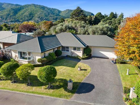29B Karu Crescent, Waikanae