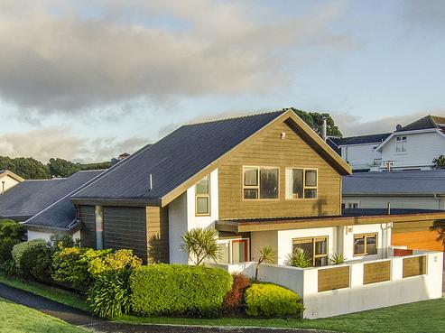 12 Lancaster Street, Karori