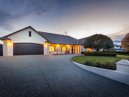 35 Cashmere Drive, Fitzherbert
