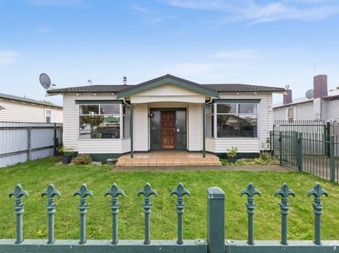 209 Riverslea Road South, Akina