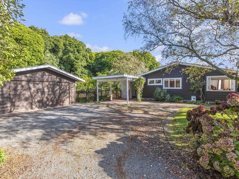 46 Kohekohe Road, Waikanae