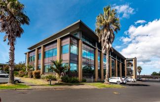 Nexus - where business meets the beach