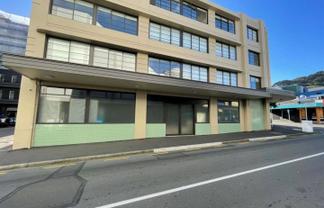 Retail or Office Opportunity!