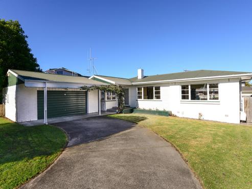 12 Saint Pauls Road, Chartwell