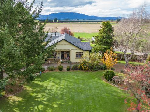2744 Tramway Road, Springfield