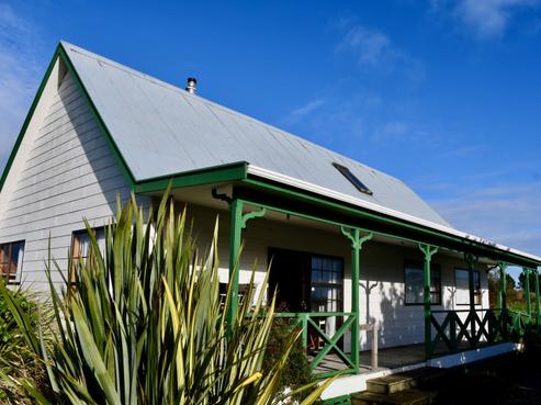 27 Wharf Road, Karamea