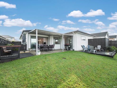 20 Siren Street, Wainui
