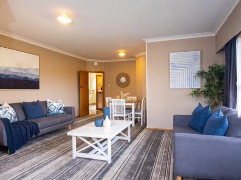 209 Southampton Street West, Hastings