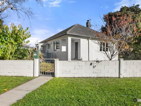 60 Lincoln Avenue, Epuni