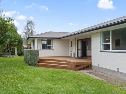 97 Warren Crescent, Hillmorton