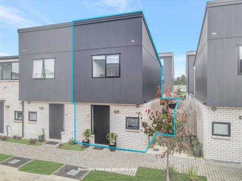 12 Ivy Nola Way, Henderson
