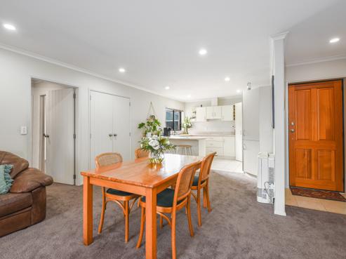 2/54 Elizabeth Street, Victoria