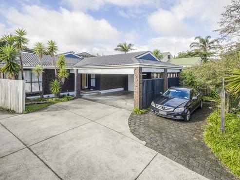 136 Everglade Drive, Totara Heights