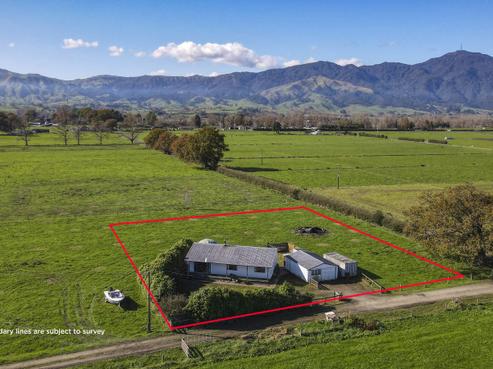 296 Strange Road, Te Aroha