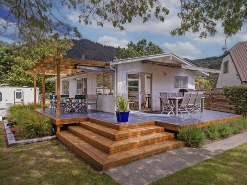 1 Parsons Dell, Pauanui