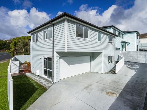 38 Meadowood Drive, Unsworth Heights