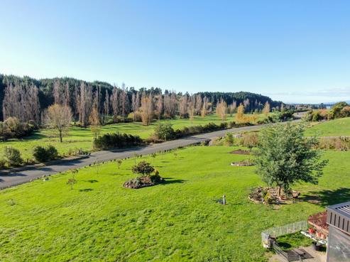 119 Stringer Road, Redwood Valley