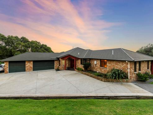 86 Kaipara Road, Papakura