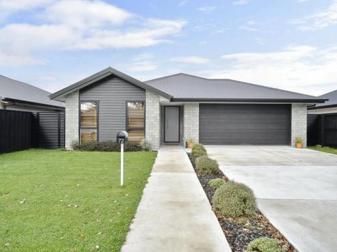 72 Quinn Crescent, Woodend