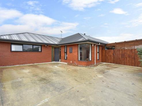 636 Main North Road, Belfast