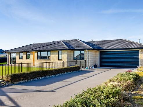 3 Jules Crescent, Bell Block