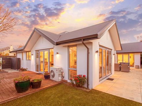 45 Browns Road, Saint Albans