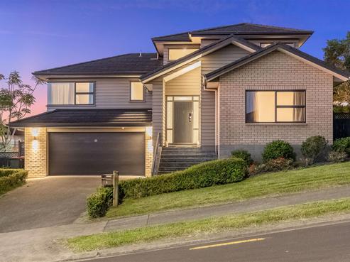 6 Fairhill Place, Flat Bush