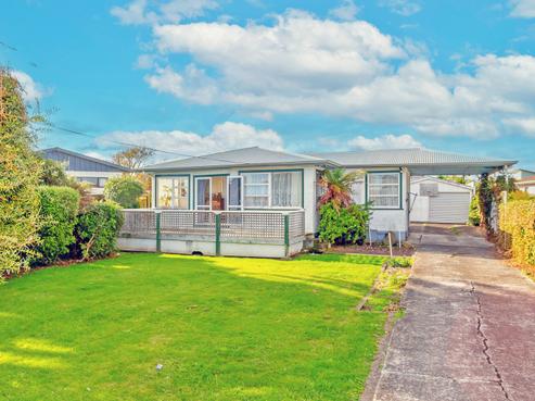 86 Lincoln Road, Springvale