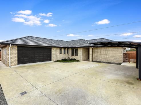 21 Wiltshire Drive, Huntington