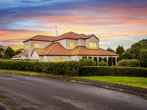 2 Chettle Court, New Lynn