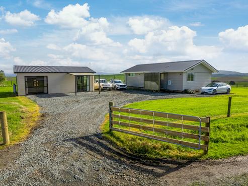 281 Mcbeth Road, Maungatapere