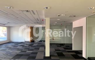 Great Parking & Visibility | 215m2 | Pakuranga