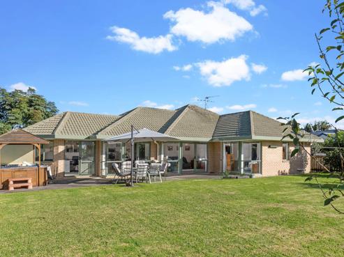 41 Lothian Brae, Wattle Downs