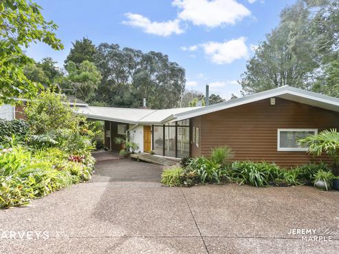 310 Titirangi Road, Titirangi
