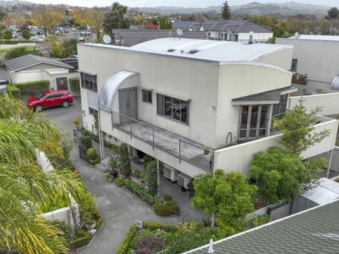4/19 Havelock Road, Havelock North