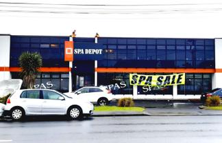 Prominant Road Front Exposure