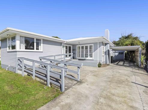 11 Masefield Drive, Enderley
