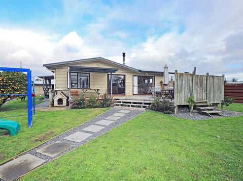 801A Lumsden Road, Akina
