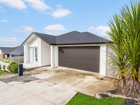 8 Joseph Kokich Avenue, Swanson