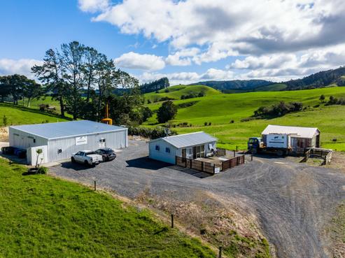 1043 Whananaki North Road, Hukerenui and Surrounds