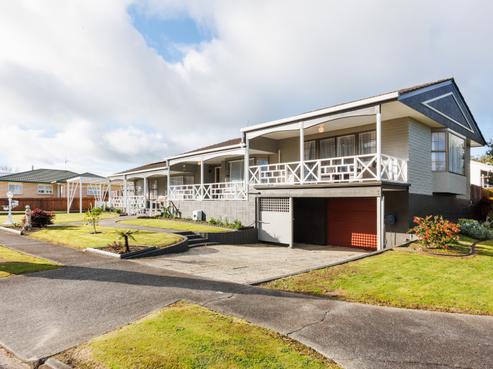 7 Dunallen Avenue, Marton