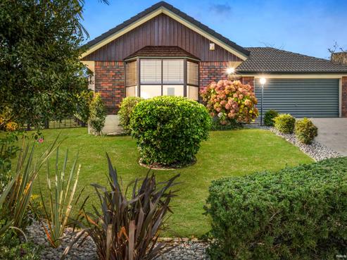 14 Manutara Avenue, Forrest Hill