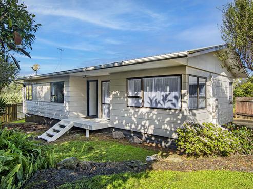 40 Thomas Street, Tikipunga