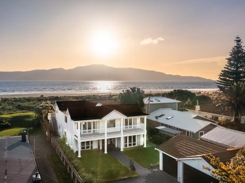 7 Manly Street, Paraparaumu Beach