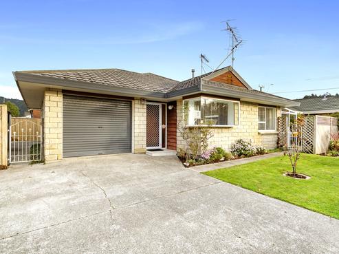 2/237 Stokes Valley Road, Stokes Valley