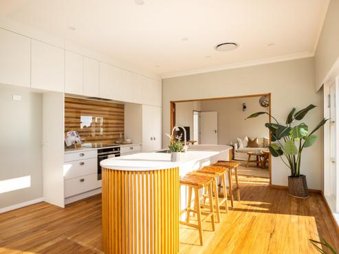 5 Strandon Place, Strandon