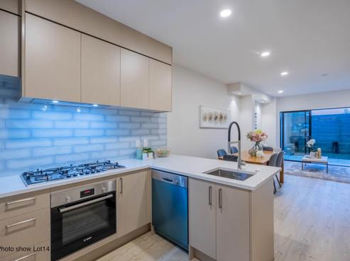 14/200 Sunnynook Road, Totara Vale