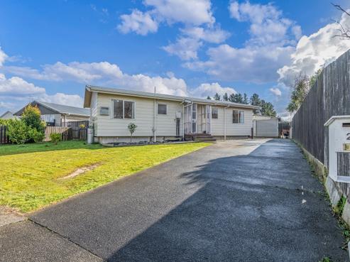 26 Barton Street, Marton