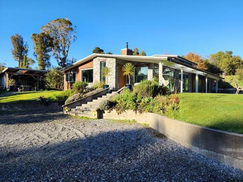 572 Rutherglen Road, Marsden