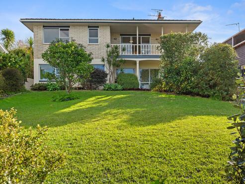 98 Hebron Road, Waiake